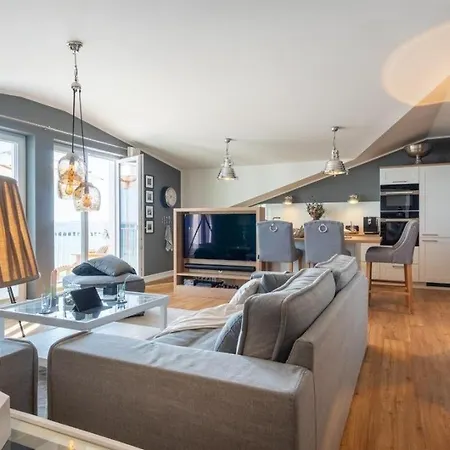 Haus-meerblick-villa-wohnung-meeresloge * Großenbrode