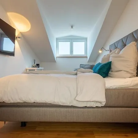 Haus-meerblick-villa-wohnung-meeresloge *